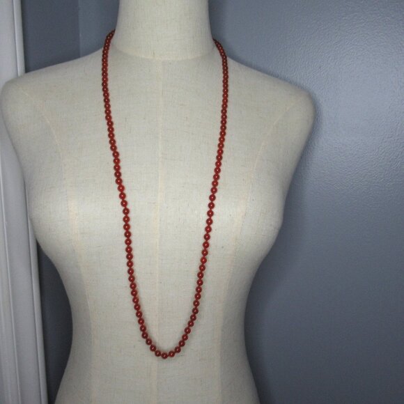Hand knotted Carnelian bead necklace - Picture 2 of 11